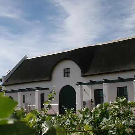 Stellenbosch Lodge Hotel & Conference Centre-2